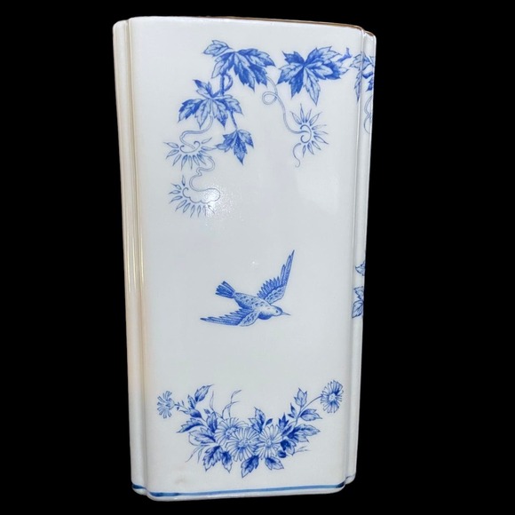 Andrea by Sadek Porcelain Flower Frog Chinoiserie Blue White with Birds - Picture 5 of 9